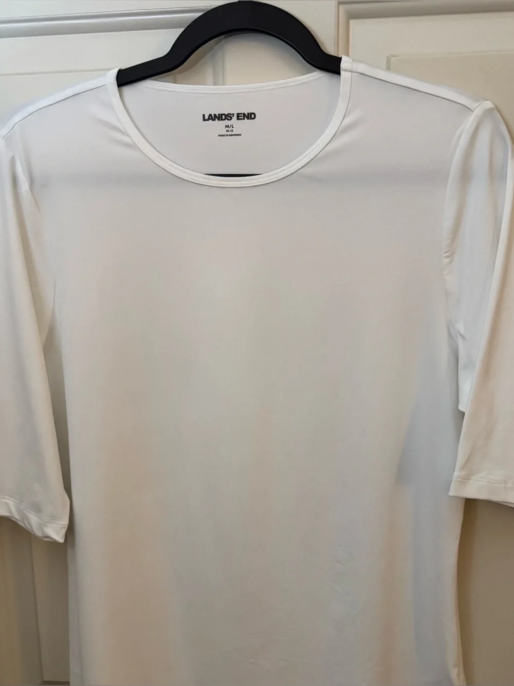 Lands' End Swim Tee Rash Guard UPF 50 in White Size - M/L or 10-12  **NWOT**